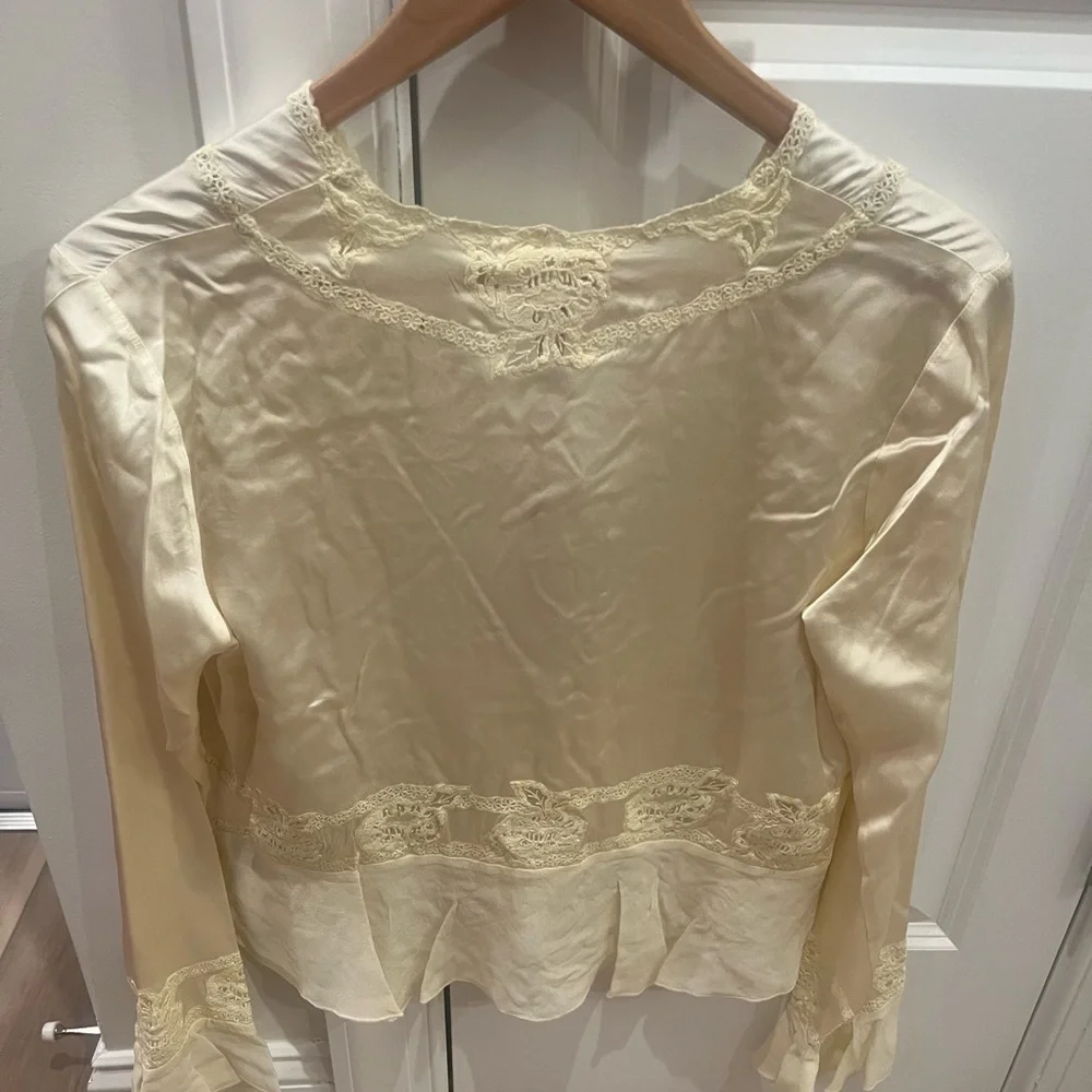 NWT LoveShackFancy Vivetta Long Bell Sleeve Blouse Silk Top Limeade Yellow M - Picture 6 of 9